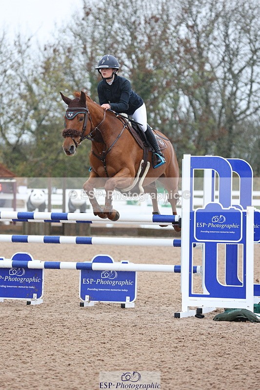 231112A-132906-04486 - Cls 20 Newcomers & 1.10m Open