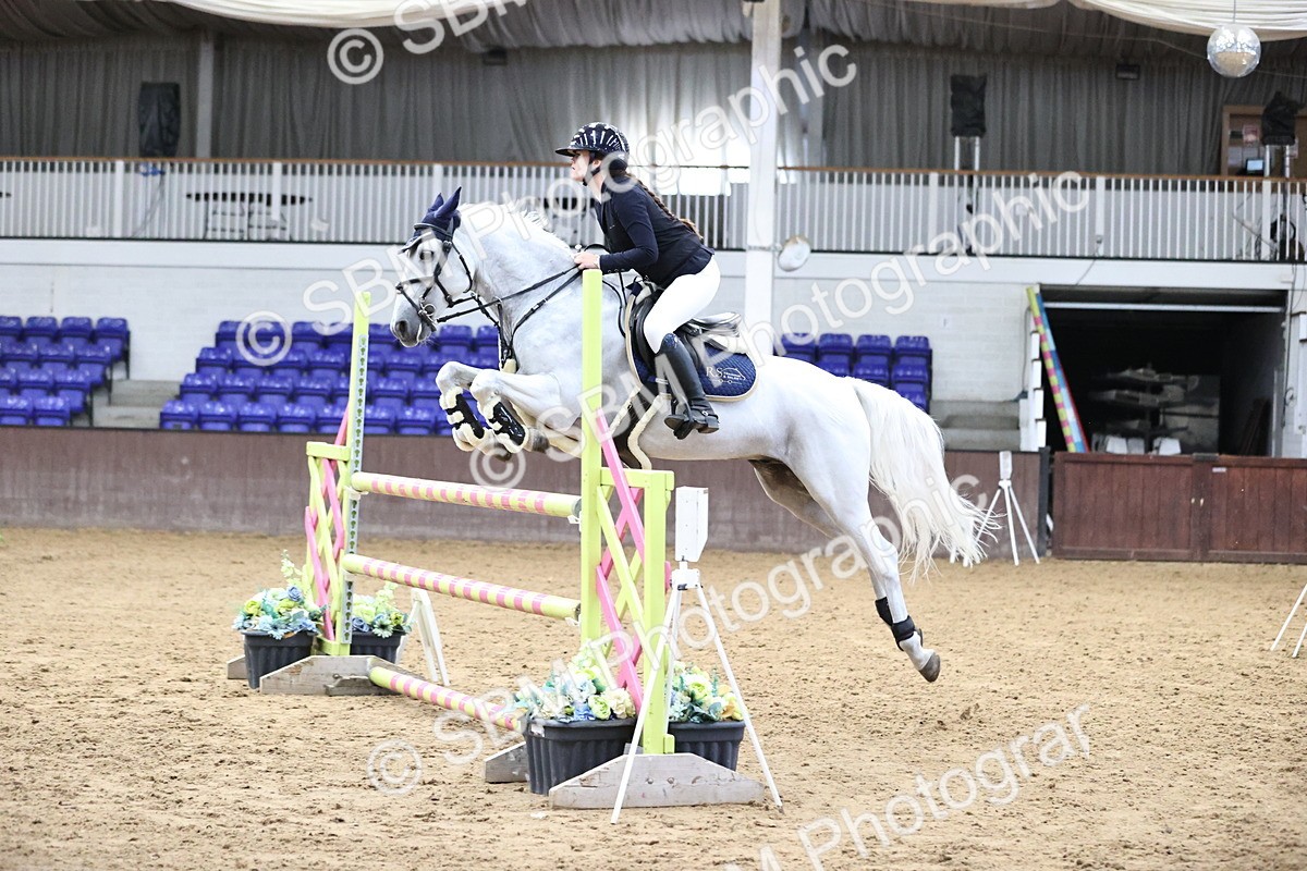 SBM_003289 - Class 15 - Pony Foxhunter 1.10m Open