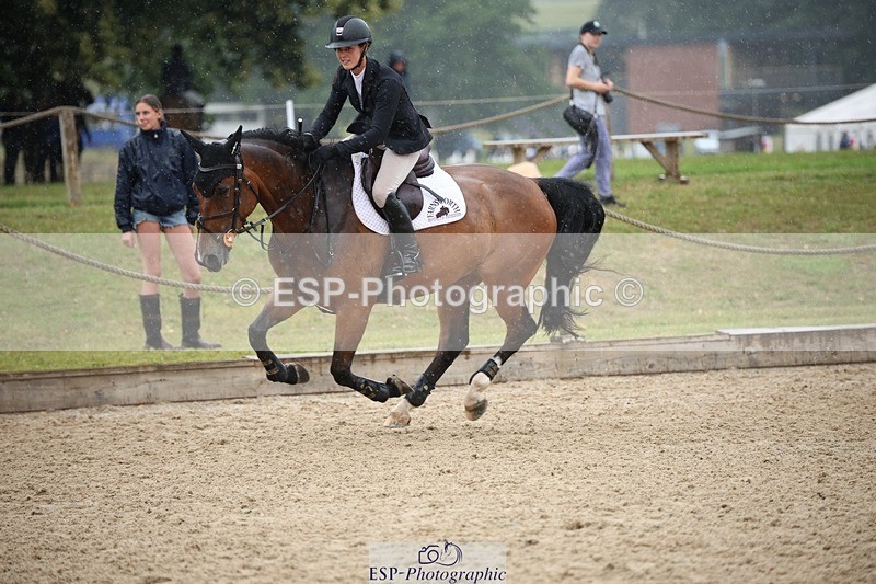 230708-121540-13673 - Cls 26 Newcomers & 1.10m Open