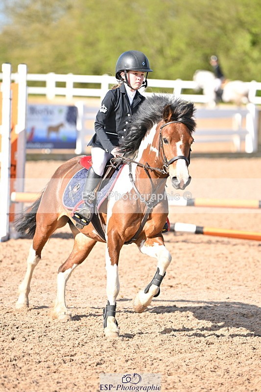 240504A-091342-00038 - Cls 11 Clear Round 50cm