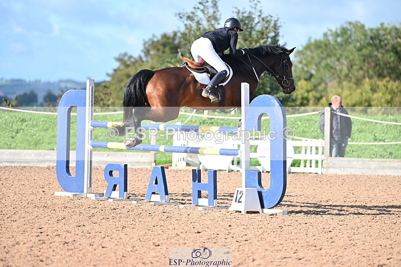 231014A-104320-04199 - Cls 18 Newcomers & 1.10m Open