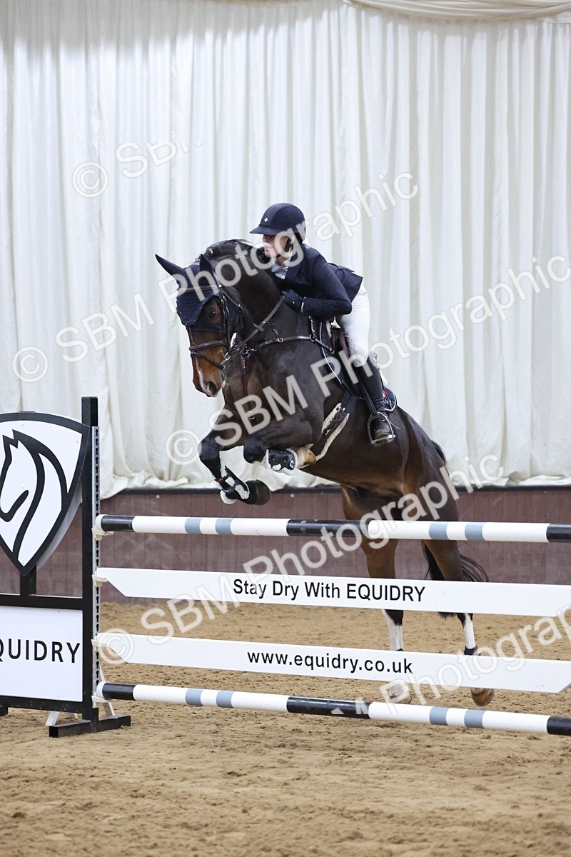 SBM_001386 - Class 5 - Senior Foxhunter -1.20m