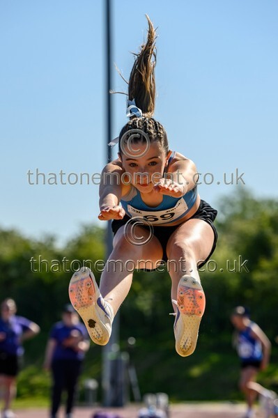 West25Sat-919052 - Field Female