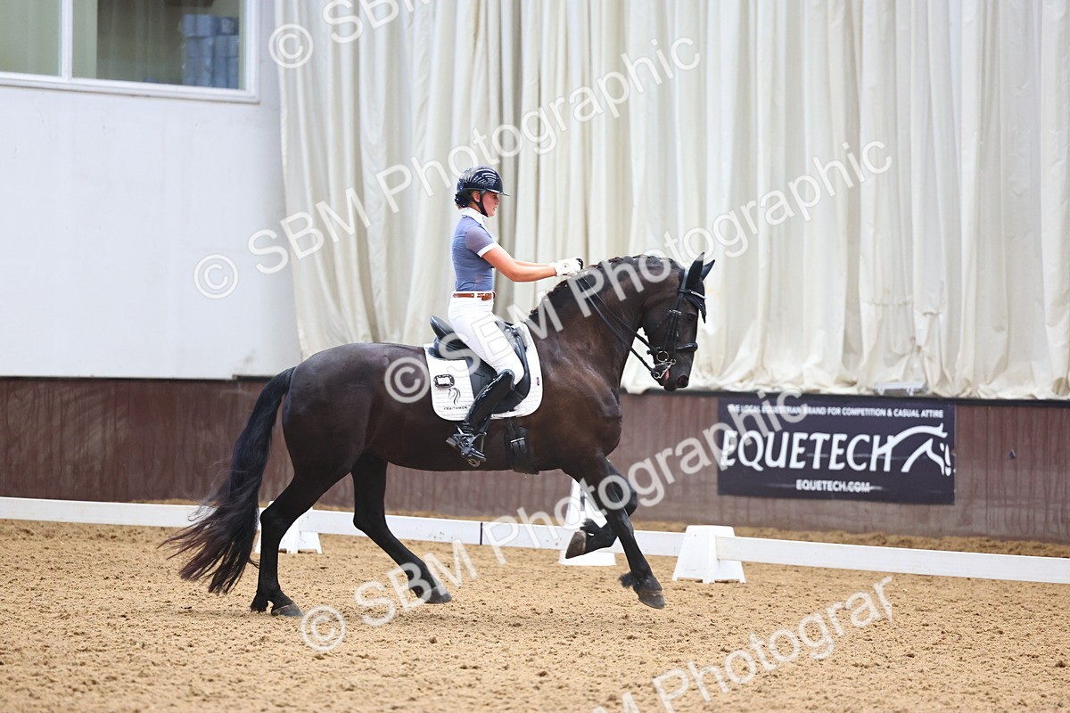 SBM_022476 - Class 18 - M6