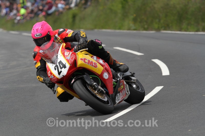Davy Morgan Honda / STRANGFORD CARAVAN PARK - Pokerstars Senior TT