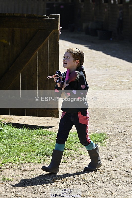 240728B-120304-00371 - Sunday Stable Shots and Fancy Dress