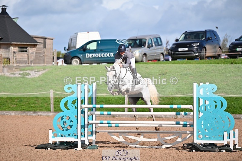 250912-103856-03946 - Cls 15 Snr Foxhunter