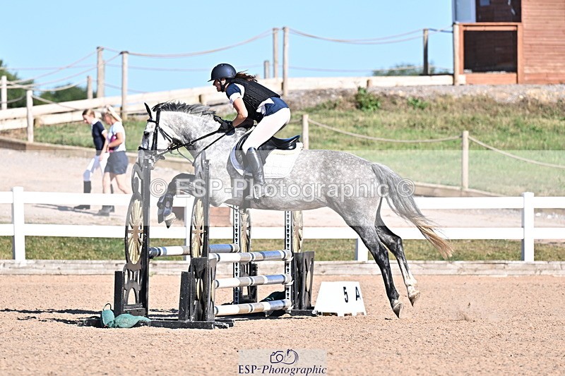 250708A-173451-00271 - 80cm Classes