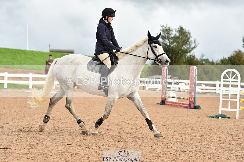 220829A-175842-00485 - 90cm classes