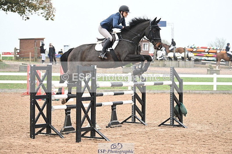 241102A-125417-04668 - SAT Cls 15 Foxhunter and 1.20m Open