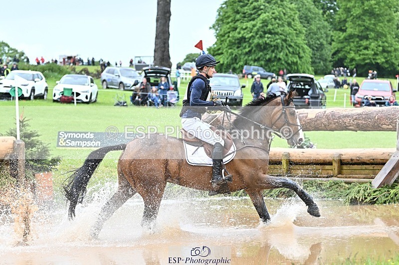 240526-125155-22234 - 440-CLARAGH_OLALA-Jack_Pinkney