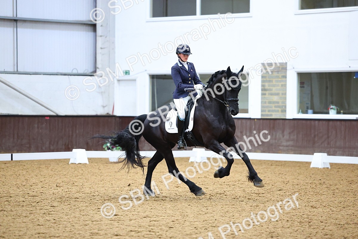 SBM_006600 - Class 5 - novice 6 - 12.04-13.07