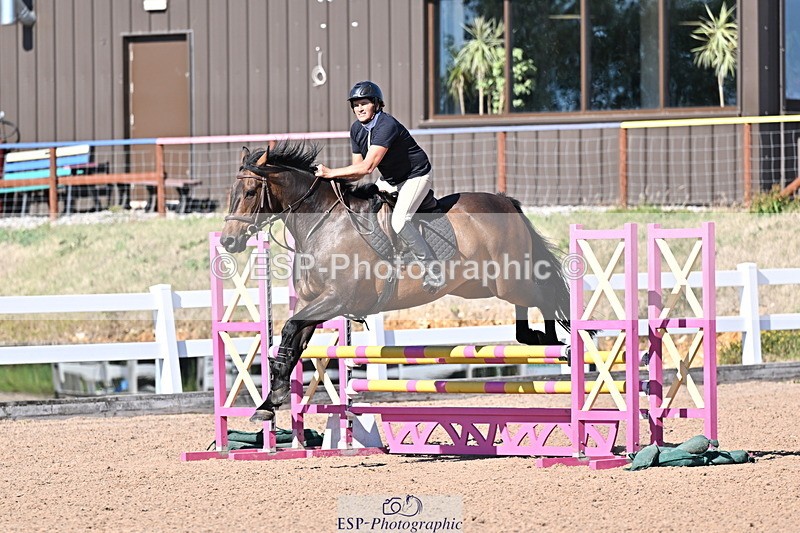 250708A-173323-00262 - 80cm Classes