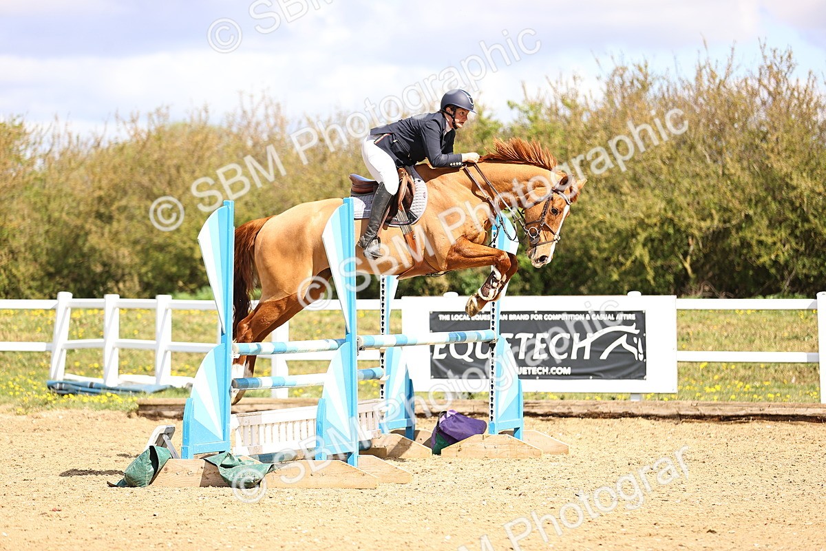 SBM_003443 - Class 16 - Senior Discovery - 1.00m