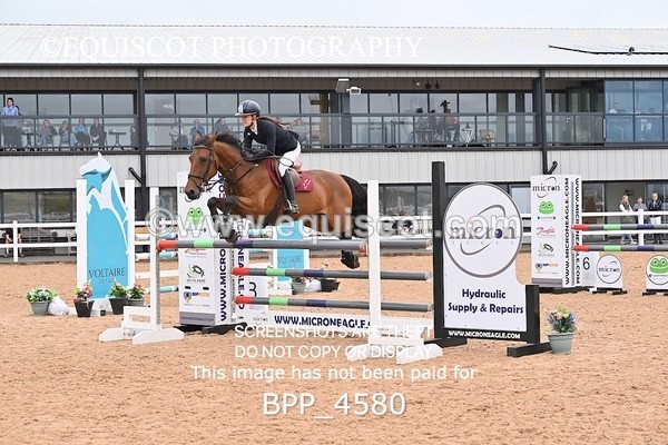 BPP_4580 - CLASS 5 WED Redpost Equestrian Senior Foxhunter/1.20m Open