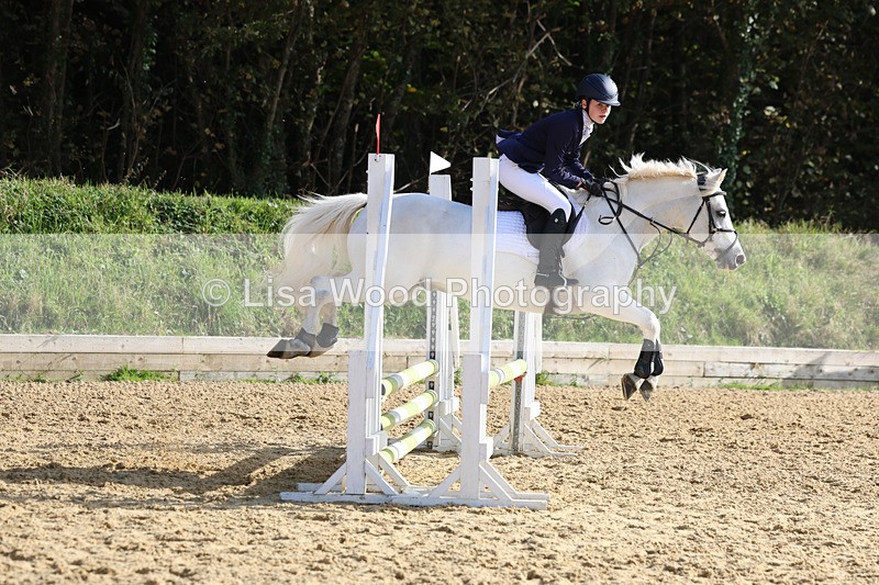 3E7A8179 - Class 4: 70cm open