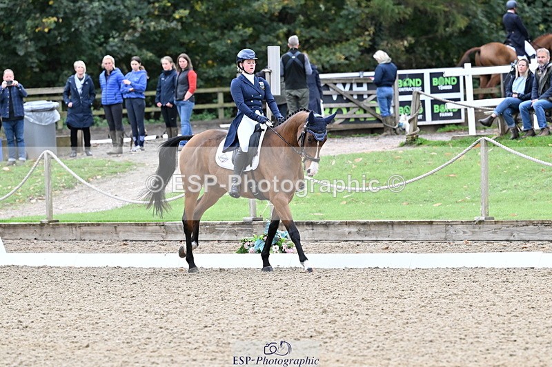 251022A-143631-00335 - B-104-Millie.Juleff