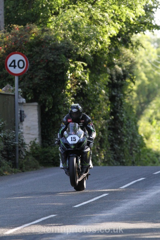 Steve Mercer Suzuki / TTC - Friday Practice - Solos