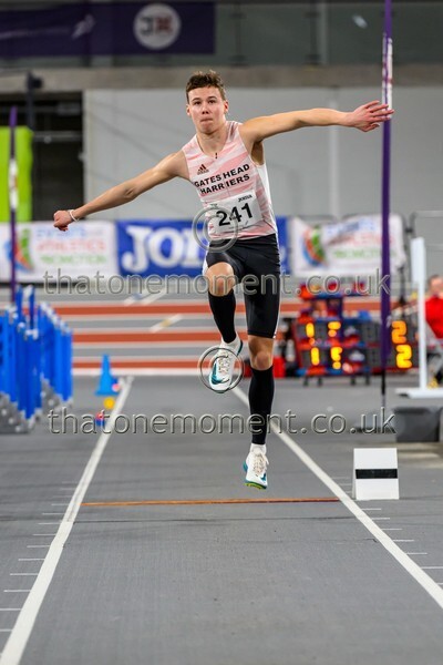 SenInd26-911534 - Field Male