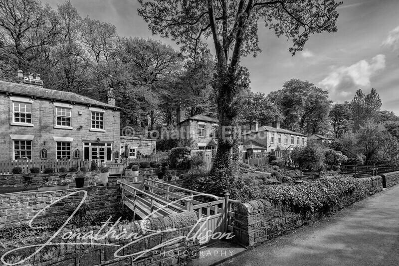 Barrow Bridge - Black and White