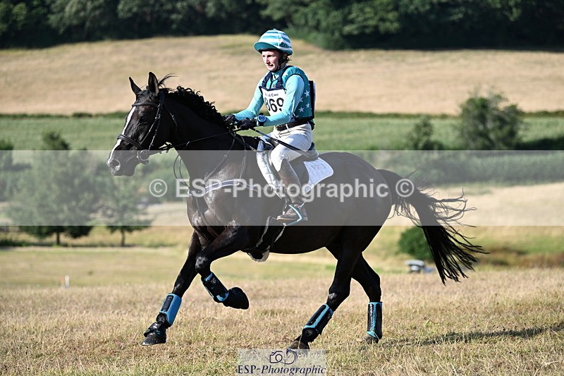 250803A-180029-18563 - S-869-Alice.Lamming-THE.DARK.HORSE.I