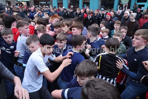 DAD_0632 - Christmas Boys Ba'