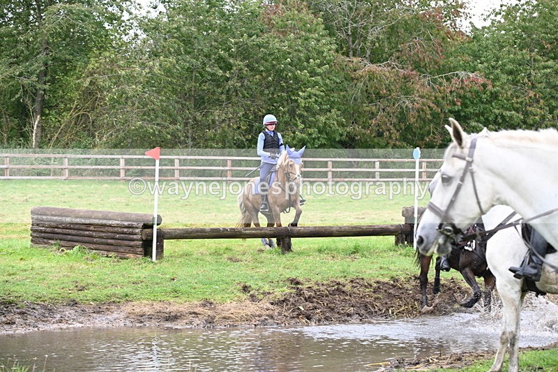 WJ6_6812 - Time at Photographer 13:06 to 13:23