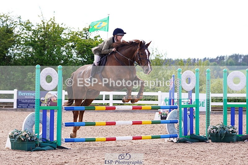 240506A-162248-10098 - Cls 23 Club 90cm