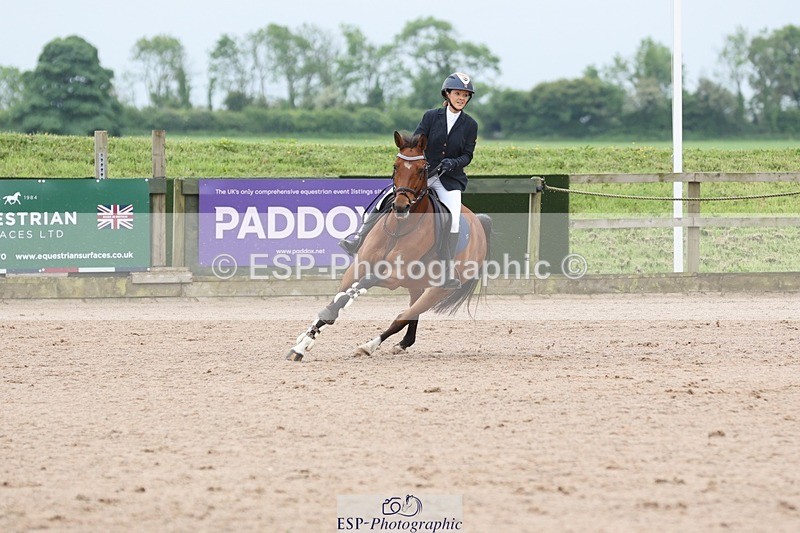 250524-093713-03874 - Cls 13  A&B 1.05m & 1.10m open