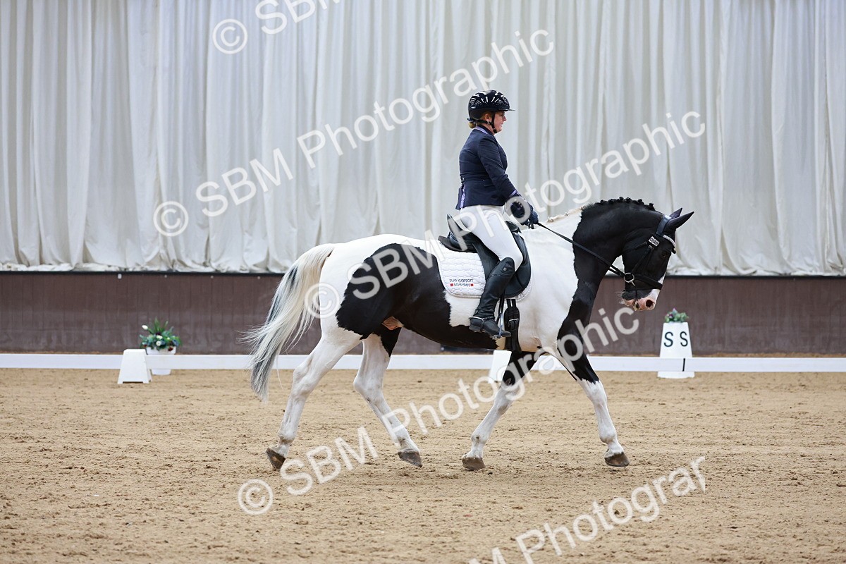 SBM_008255 - Class 6b - Novice 6 - 9.28-10.41