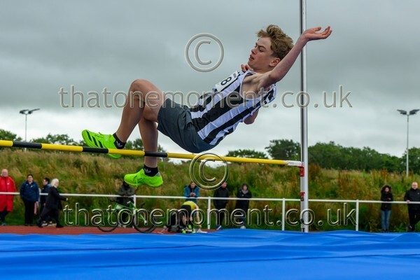 ComMast25-910983 - Field Male Set Two