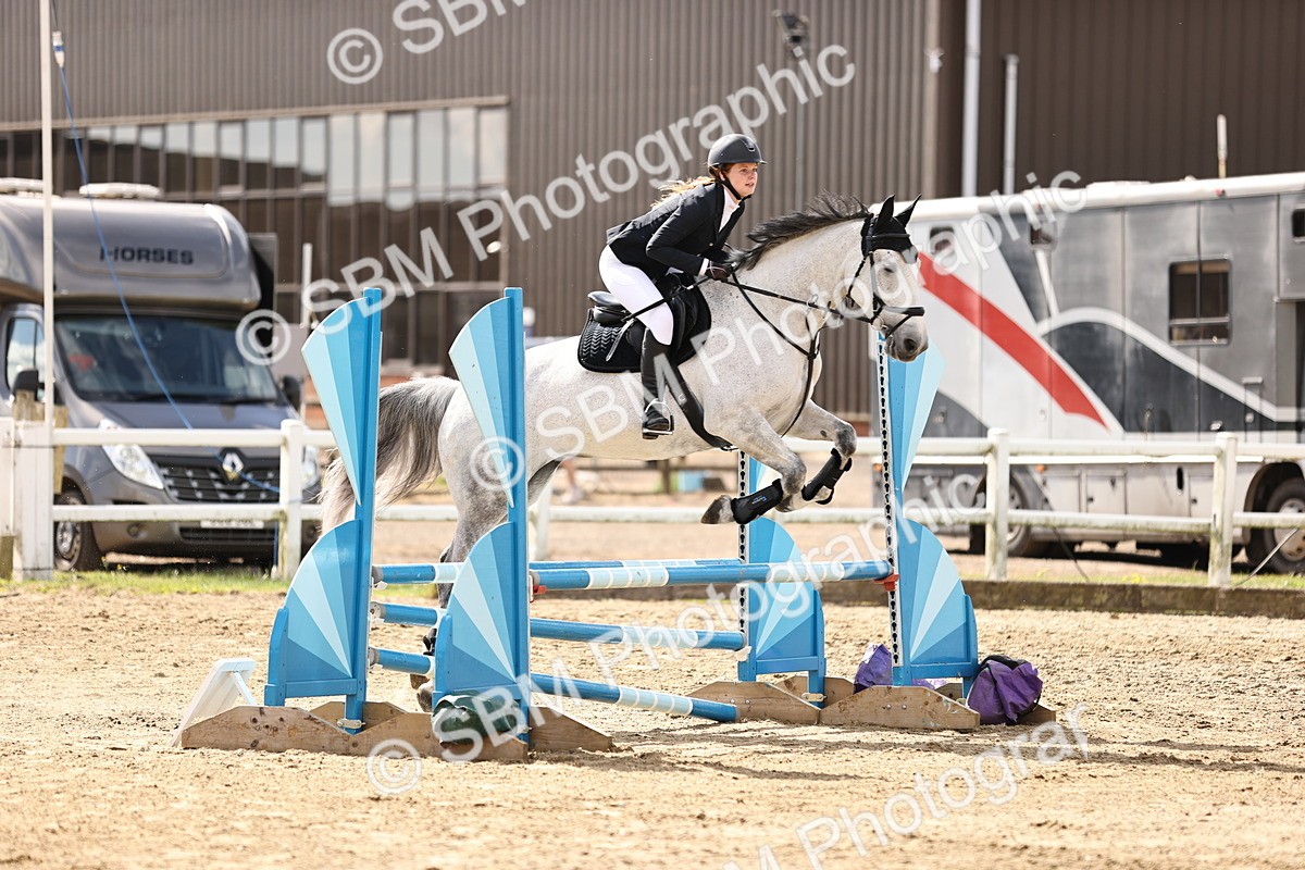 SBM_001797 - Class 8 - Clear Round