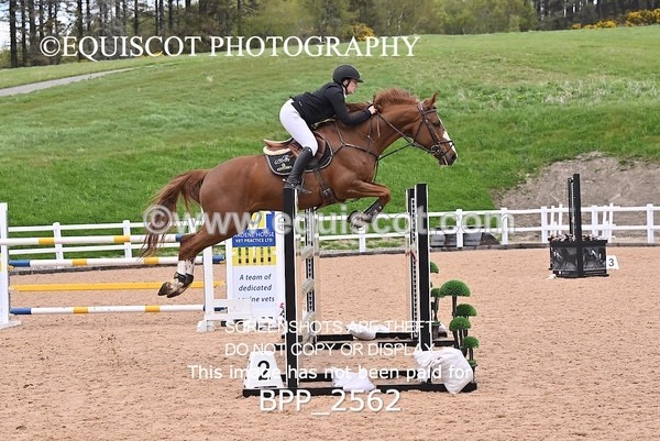 BPP_2562 - CLASS 7 - FRI - Senior Foxhunter/1.20m Open