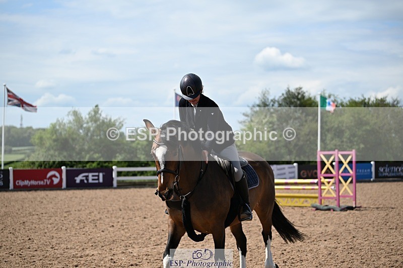 260507-134612-03639 - Cls 9 1.05m Amateur Qualifier