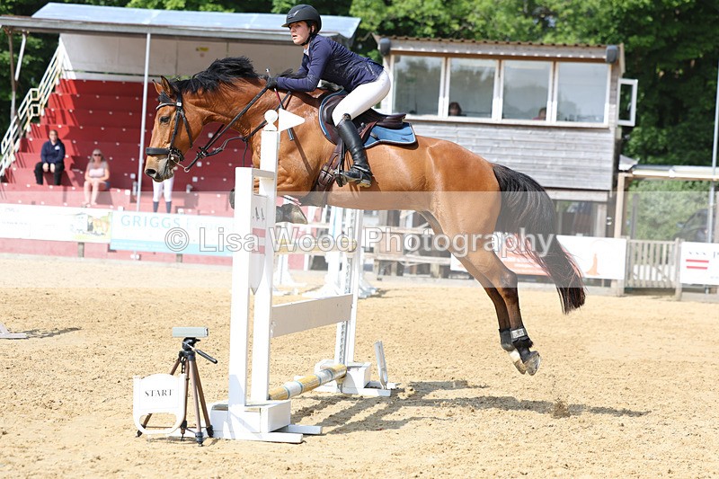 3E7A1311 - Class 14: Senior 1.15m Open