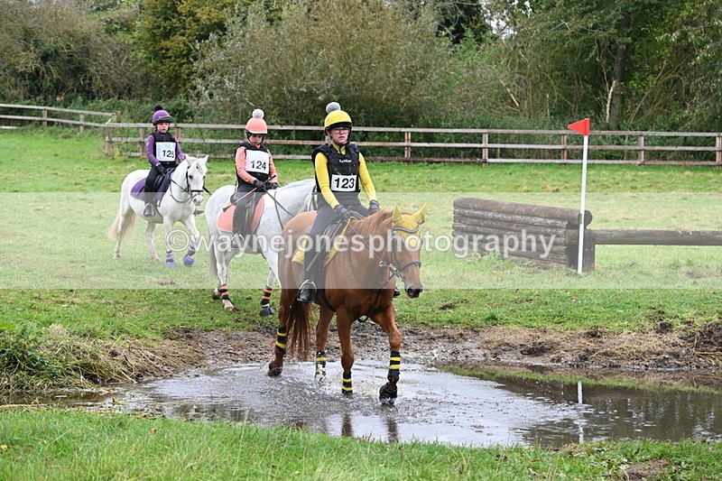 WJ6_4858 - Time at Photographer 12:17 to 12:30