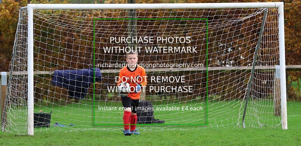 533A2913 - Kendal Utd U8's vs Sedbergh Wanderers Juniors U8 (8/11/25)