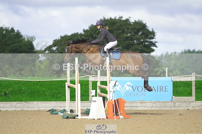 230806A-095326-00873 - Cls 12 Snr 1.05m