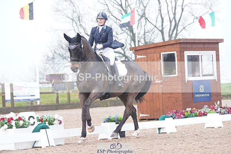 250404-081524-03728 - 018-Louise.Davison-Quamperfect