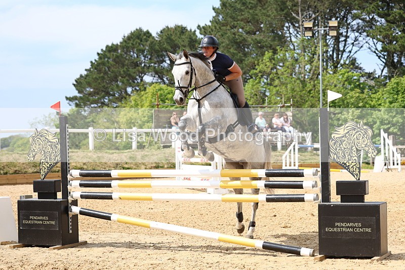 3E7A7282 - Class 7: Senior Newcomers/1.10m open