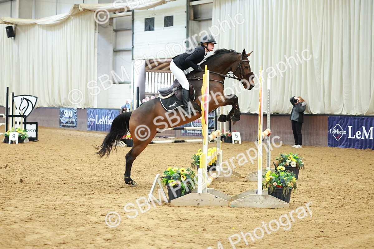 SBM_006815 - Class 17 - Senior Discovery - 1.00m