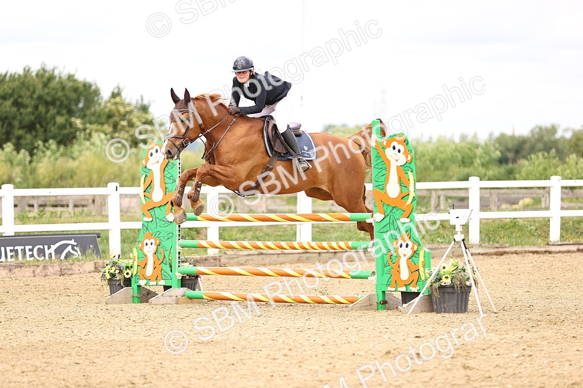 SBM_007362 - Class 18 - Senior 1.05m