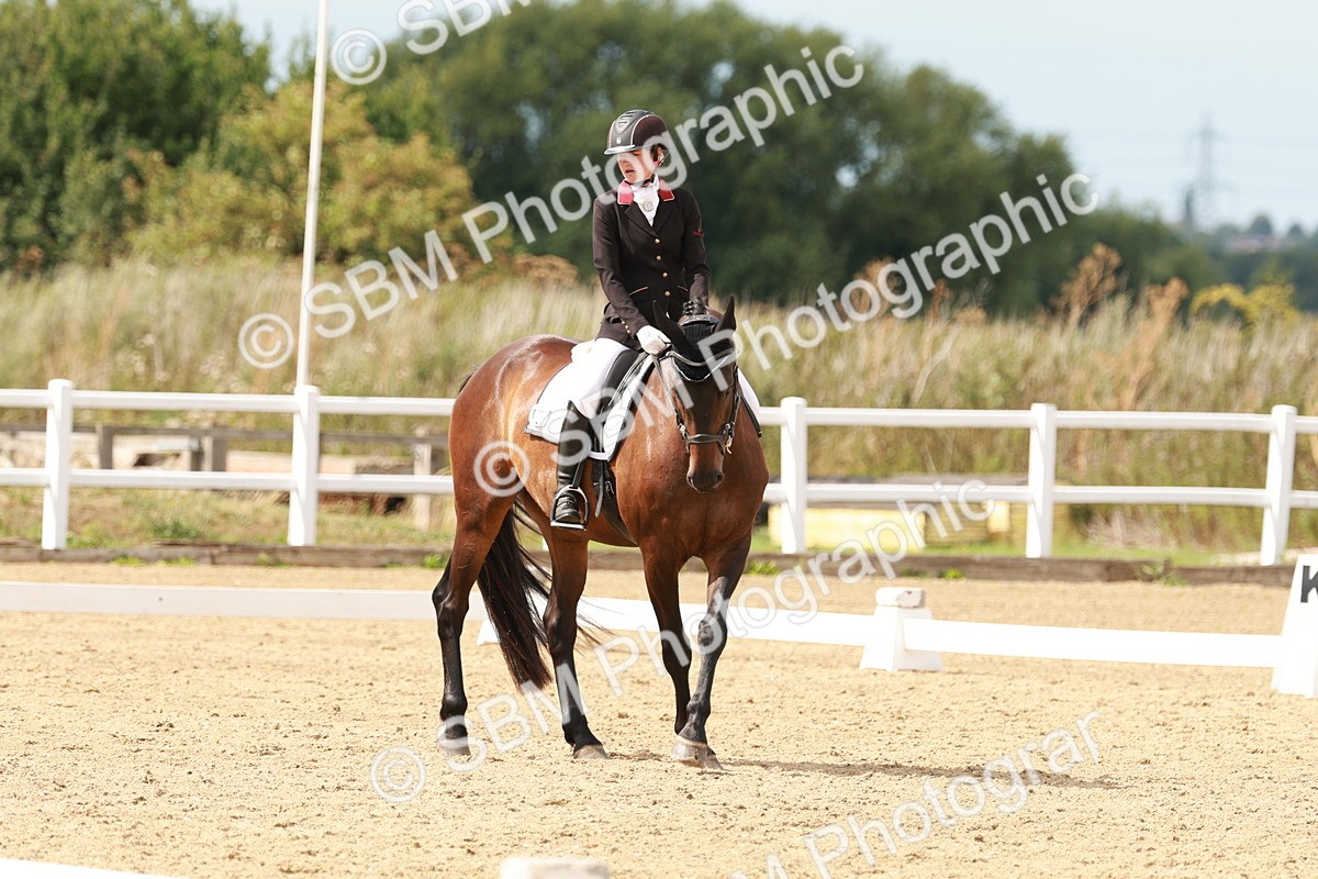 SBM_002273 - Classes 13, 19 - AM5 & FEI Pony Team Test
