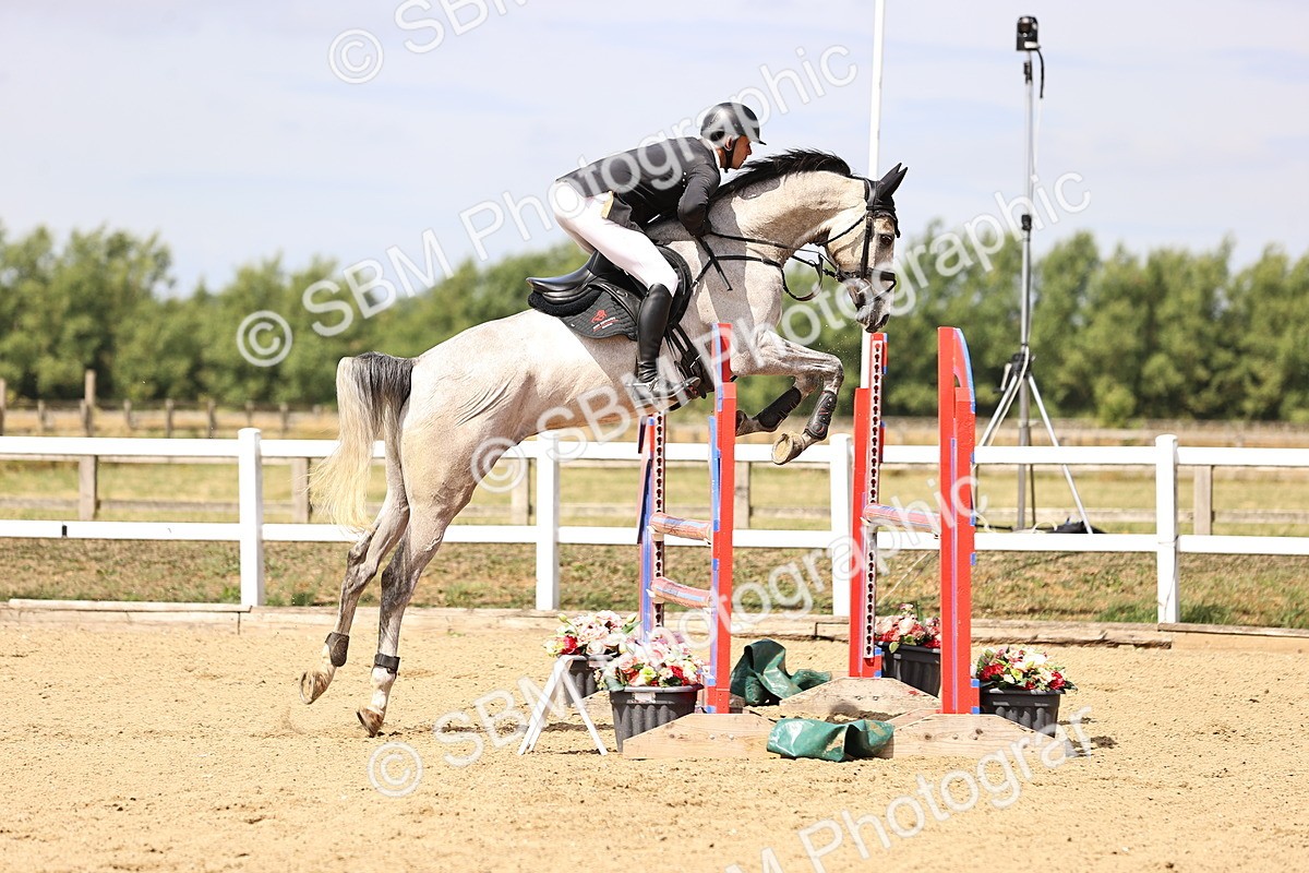 SBM_009872 - Class 8 - Senior Newcomers - 1.10  Open