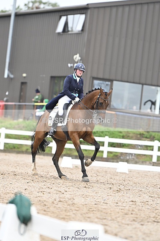 250907-153104-09107 - 130-Steph.BradleyVSH.Beaulero