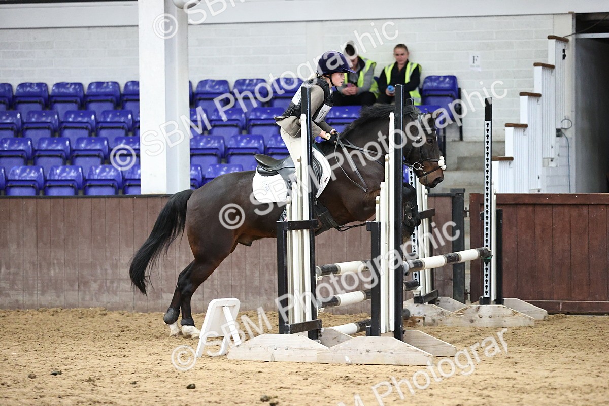 SBM_001769 - Class 5 - Henlow Veterinary Hospital 70cm