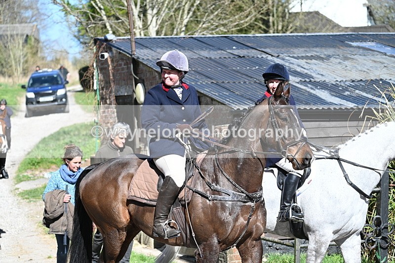 WJ7_9767 - Home for hunt tea !