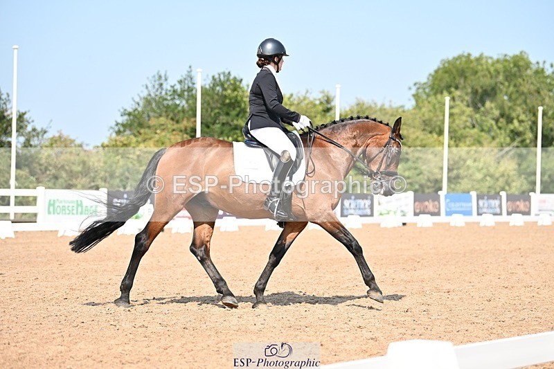 250816-122428-04244 - 105-Danielle.ThackrayTrevoulter.Mega.Mix.Two