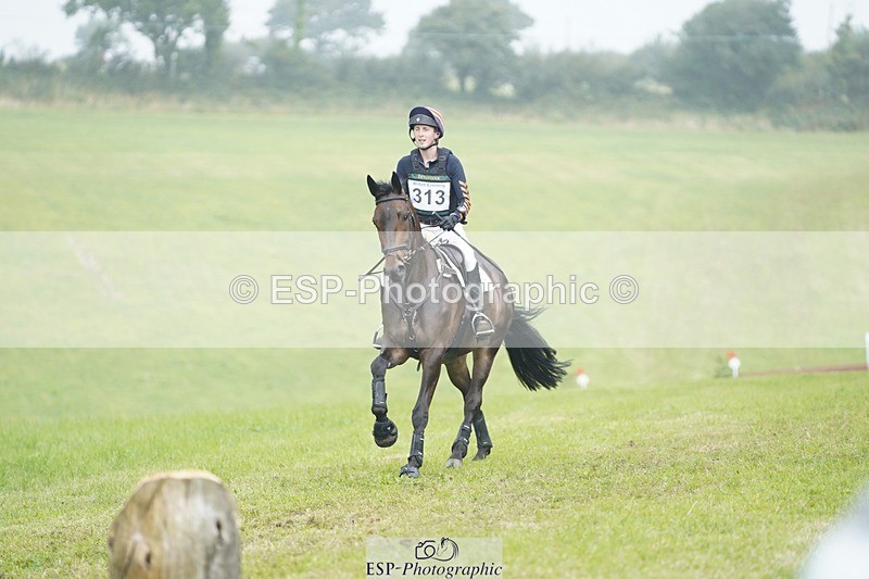 240901A-123944-08689 - 313-Max.Forster-CELTIC.CROSS