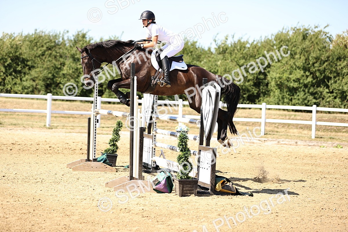 SBM_015451 - Class 16 - Senior foxhunter - 1.20m Open